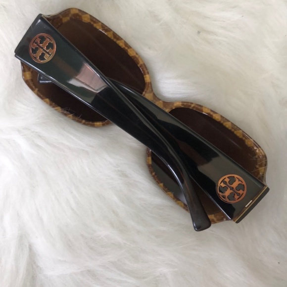 Tory Burch Sunglasses main image 7